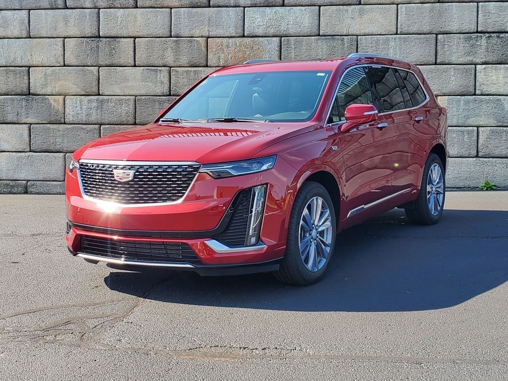 2024 Cadillac XT6 — photo 1 of 7