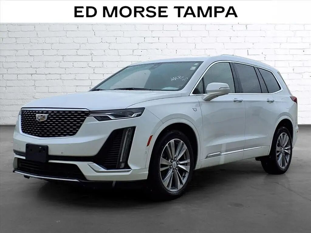 2023 Cadillac XT6 Premium Luxury