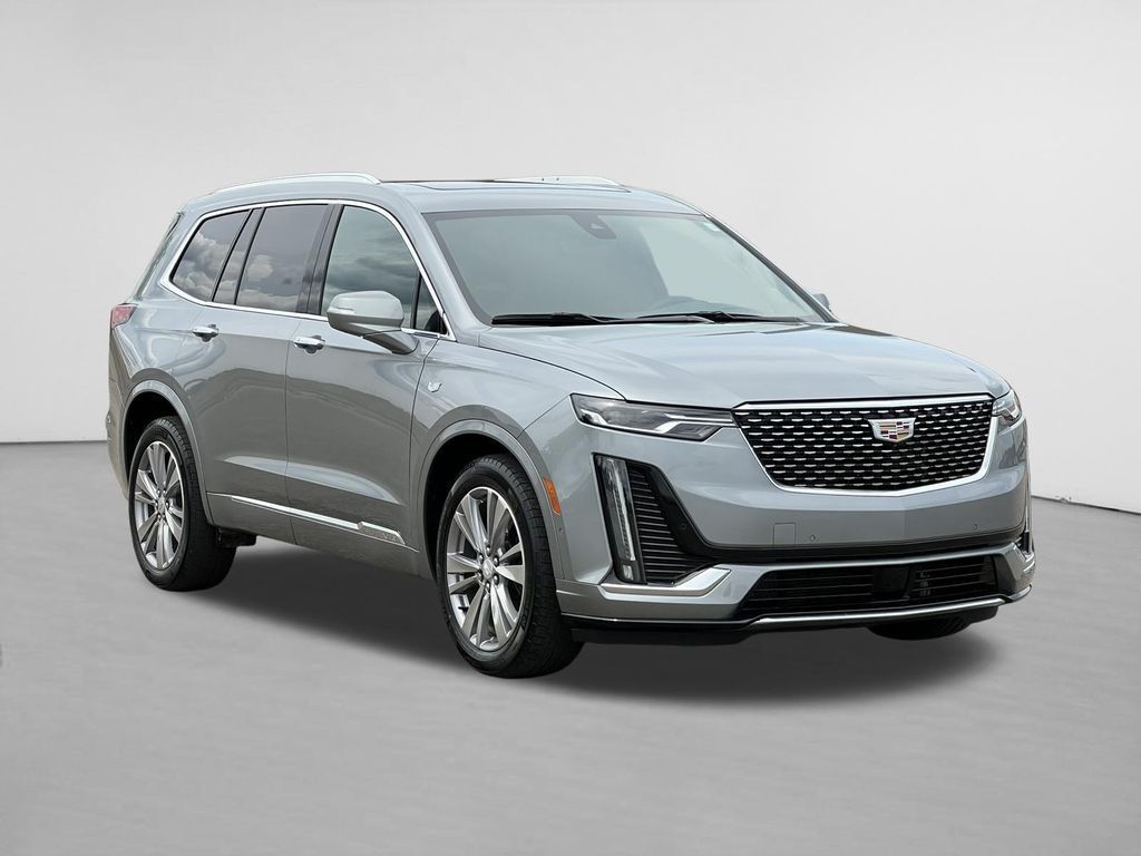 2024 Cadillac XT6 — photo 1 of 7