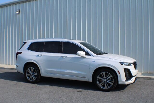 2025 Cadillac XT6