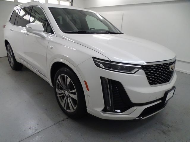 2022 Cadillac XT6