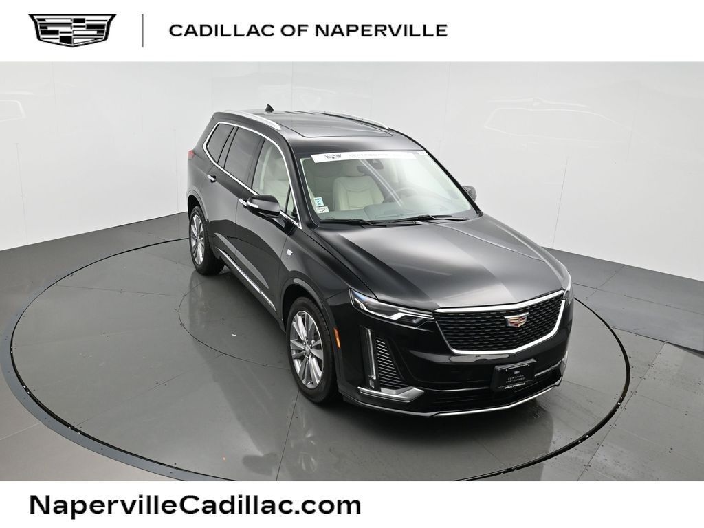 2023 Cadillac XT6 — photo 1 of 7