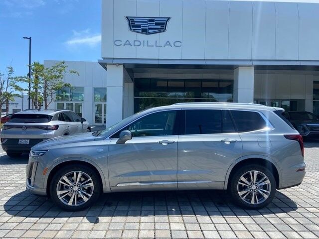 2025 Cadillac XT6