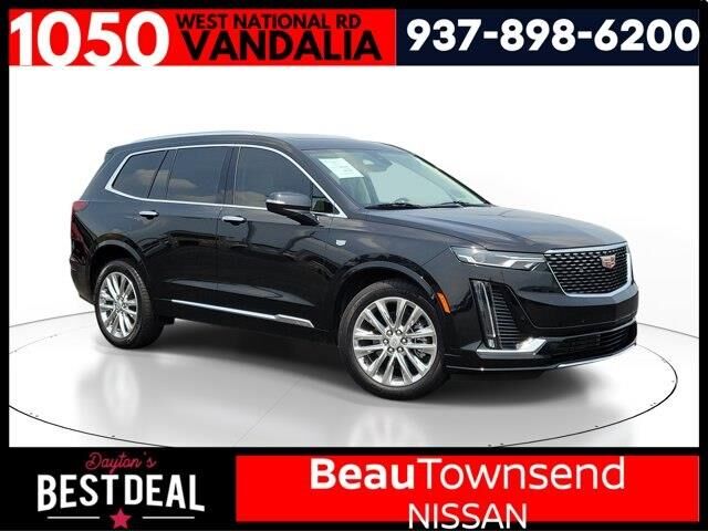 2025 Cadillac XT6 Premium Luxury — photo 1 of 13