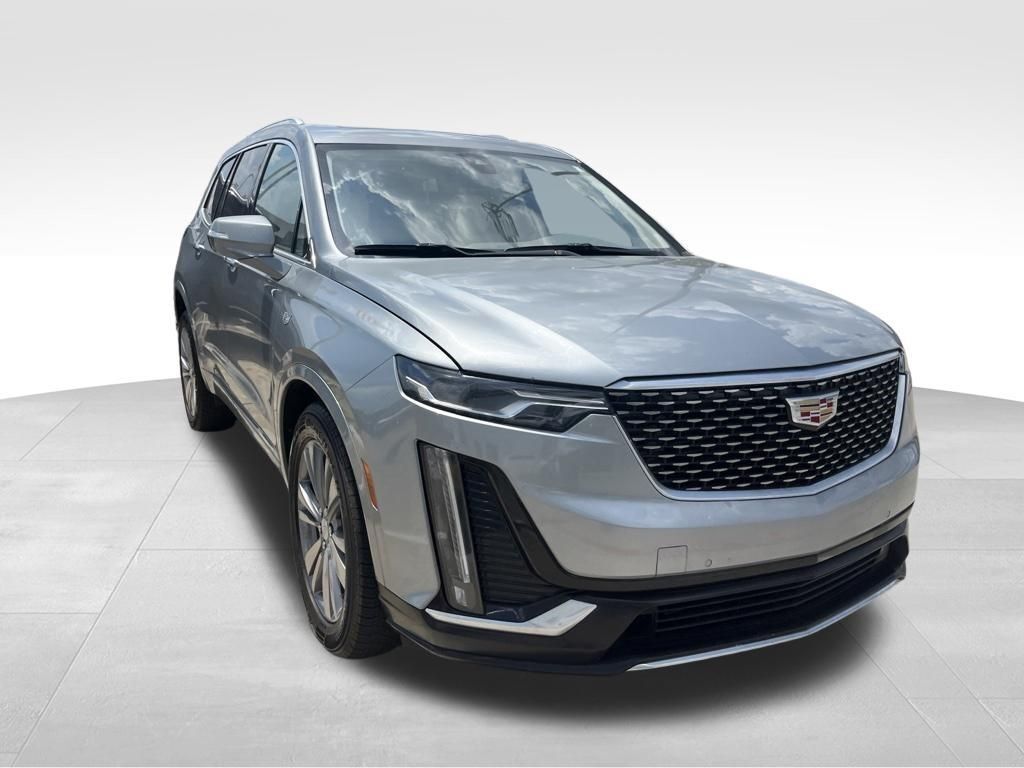 2025 Cadillac XT6 — photo 1 of 1