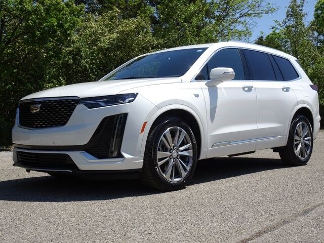2025 Cadillac XT6