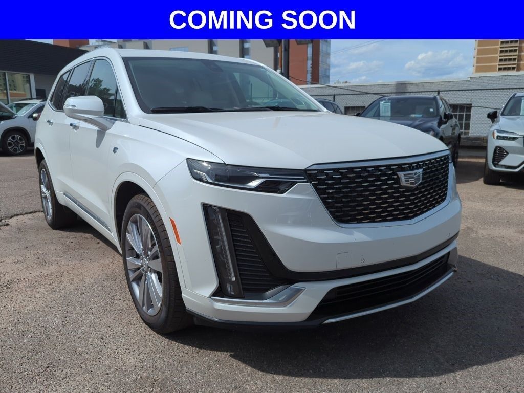 2024 Cadillac XT6 — photo 1 of 7