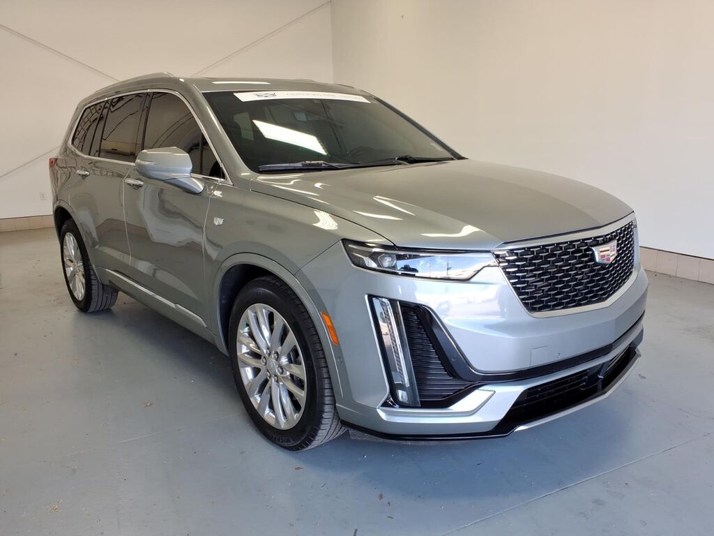 2024 Cadillac XT6 — photo 1 of 7