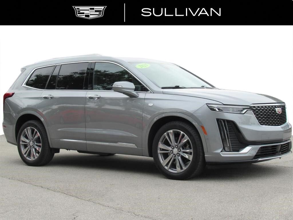 2025 Cadillac XT6 — photo 1 of 7