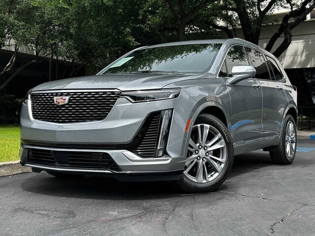 2025 Cadillac XT6