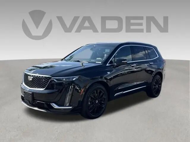 2023 Cadillac XT6 Premium Luxury — photo 1 of 13