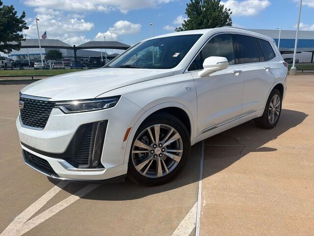 2025 Cadillac XT6