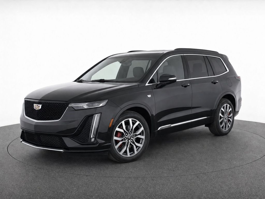 2023 Cadillac XT6 — photo 1 of 7