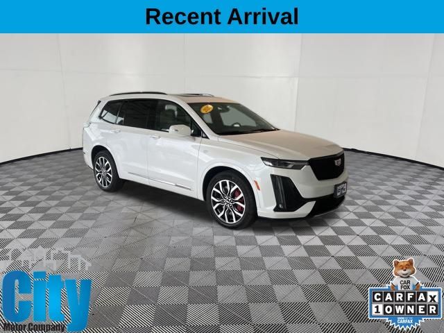 2025 Cadillac XT6 Sport