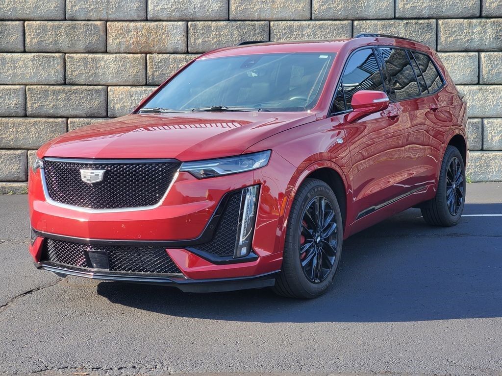 2024 Cadillac XT6 — photo 1 of 7