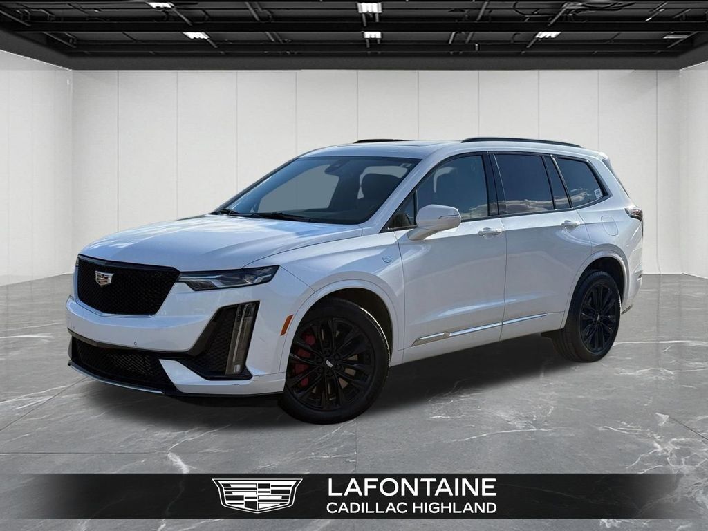 2023 Cadillac XT6 — photo 1 of 7