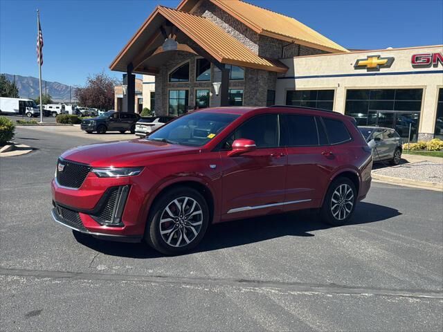 2024 Cadillac XT6 Sport