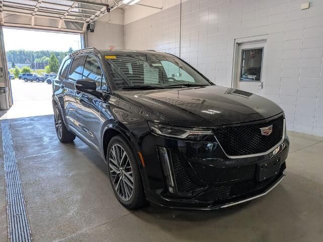 2024 Cadillac XT6 Sport