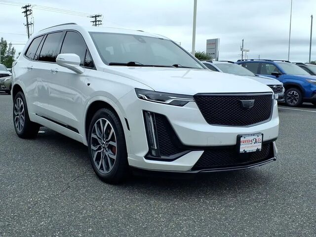 2024 Cadillac XT6 Sport