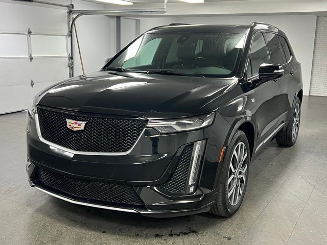 2024 Cadillac XT6