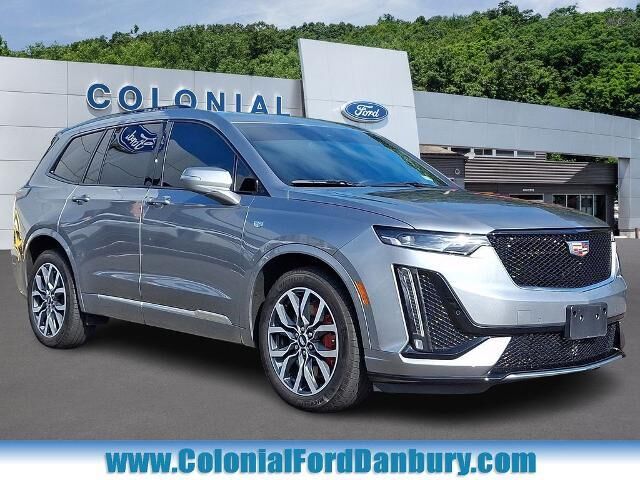 2024 Cadillac XT6 Sport