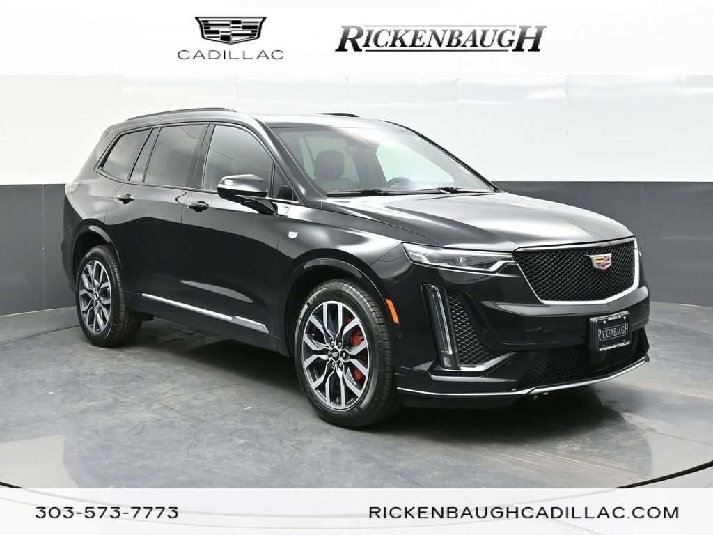 2025 Cadillac XT6 — photo 1 of 7