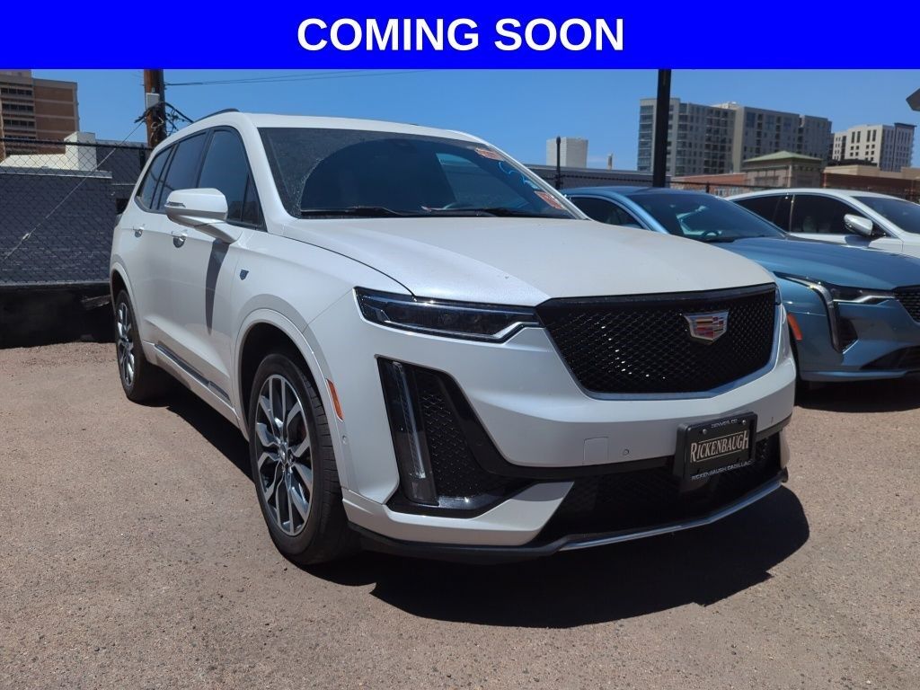 2025 Cadillac XT6 — photo 1 of 1