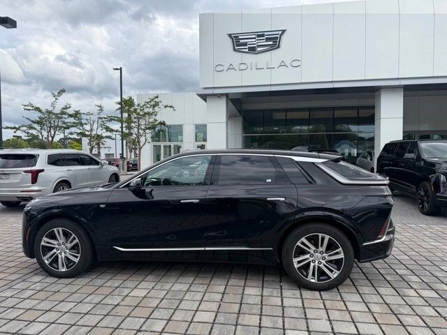 2024 Cadillac LYRIQ