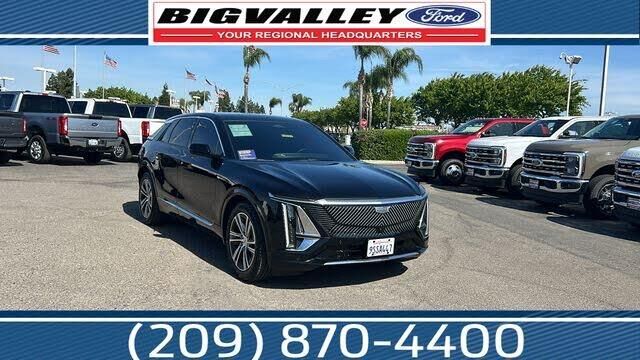 2025 Cadillac LYRIQ Luxury 1