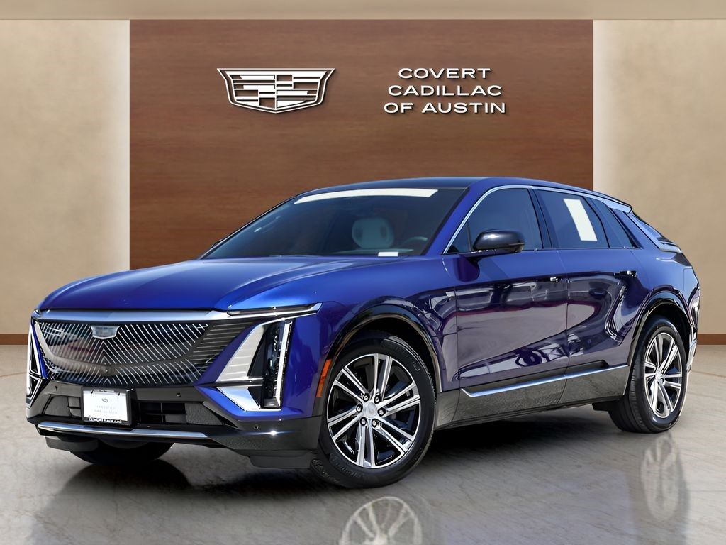 2024 Cadillac LYRIQ — photo 1 of 7