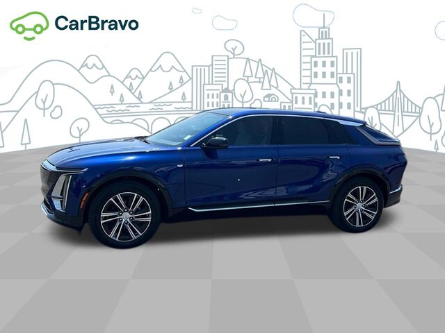 2024 Cadillac LYRIQ Luxury 2