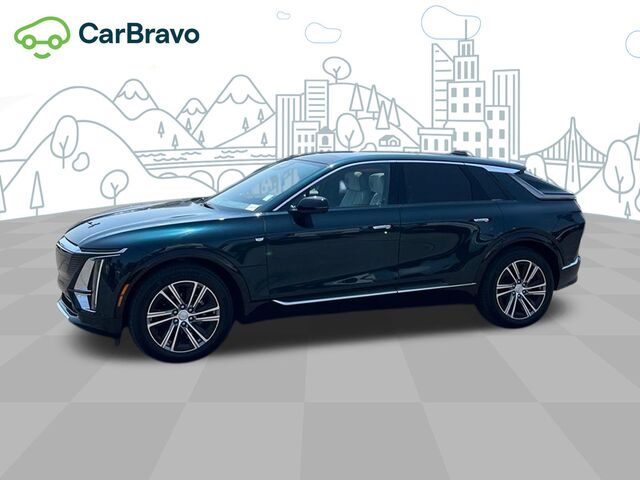 2024 Cadillac LYRIQ Luxury 2