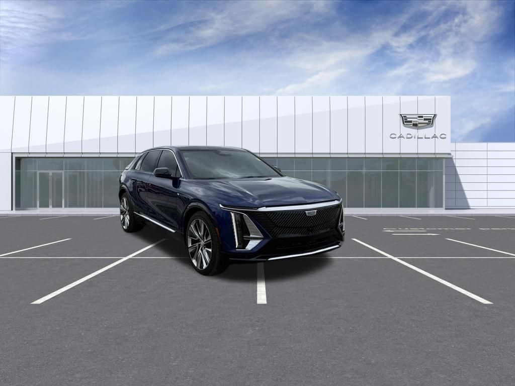 2024 Cadillac LYRIQ — photo 1 of 7