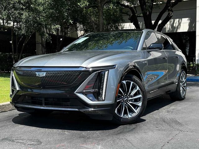 2024 Cadillac LYRIQ