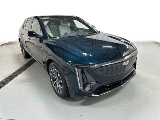 2024 Cadillac LYRIQ