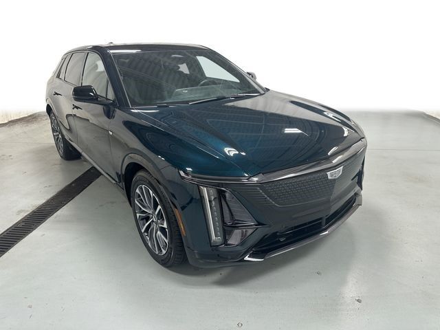 2024 Cadillac LYRIQ