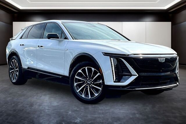 2024 Cadillac LYRIQ