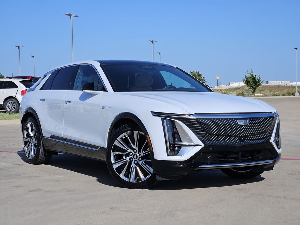 2026 Cadillac LYRIQ — photo 1 of 7