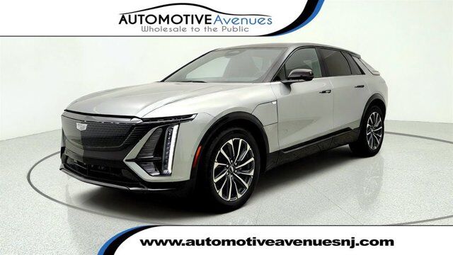 2026 Cadillac LYRIQ Sport — photo 1 of 13
