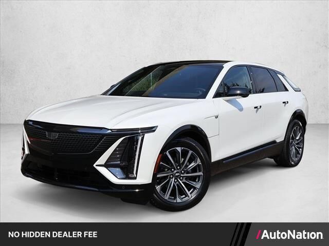 2024 Cadillac LYRIQ Sport 2