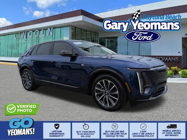2024 Cadillac LYRIQ Sport 3