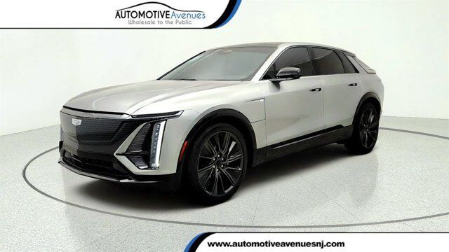 2024 Cadillac LYRIQ Sport