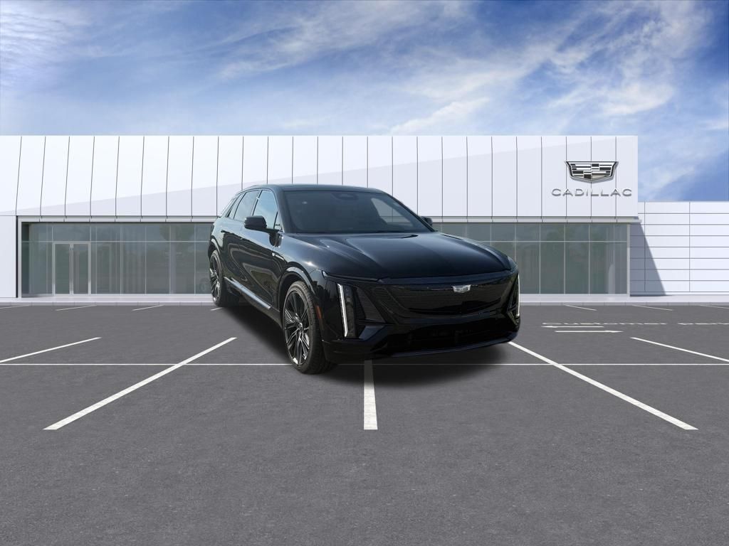 2025 Cadillac LYRIQ — photo 1 of 7