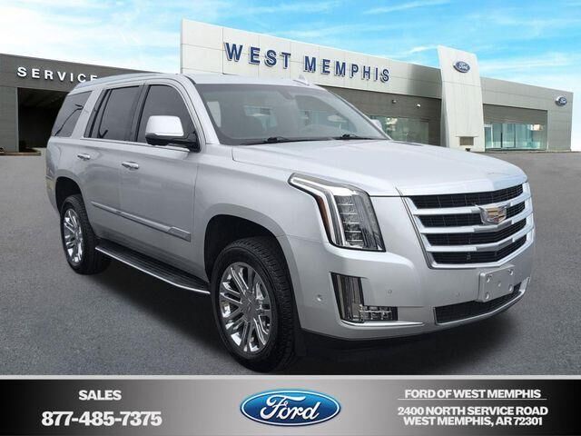2020 Cadillac Escalade Standard
