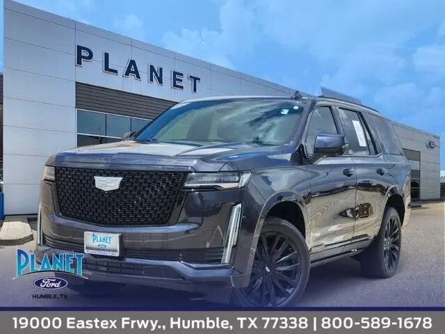 2023 Cadillac Escalade Premium Luxury — photo 1 of 13