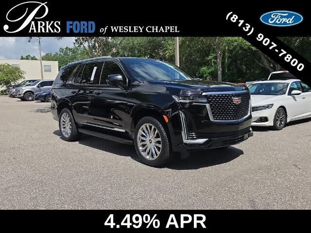 2021 Cadillac Escalade Premium Luxury — photo 1 of 13
