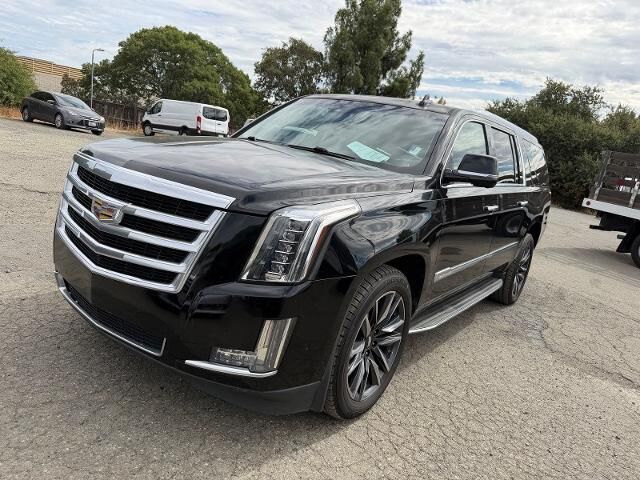 2017 Cadillac Escalade ESV Luxury