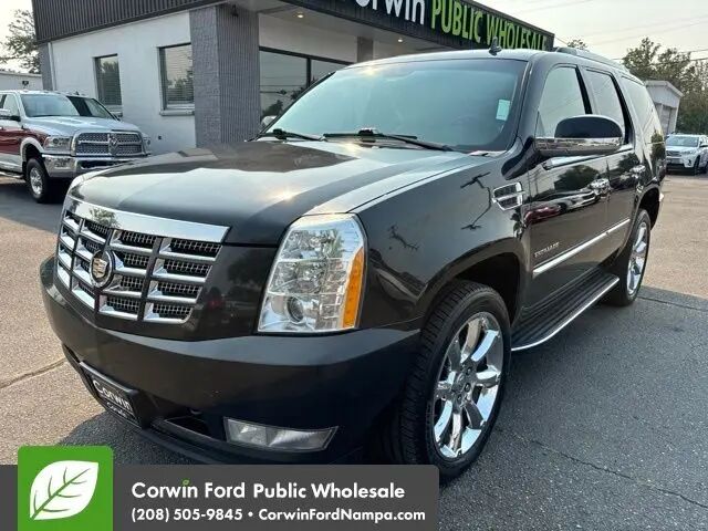 2012 Cadillac Escalade Luxury