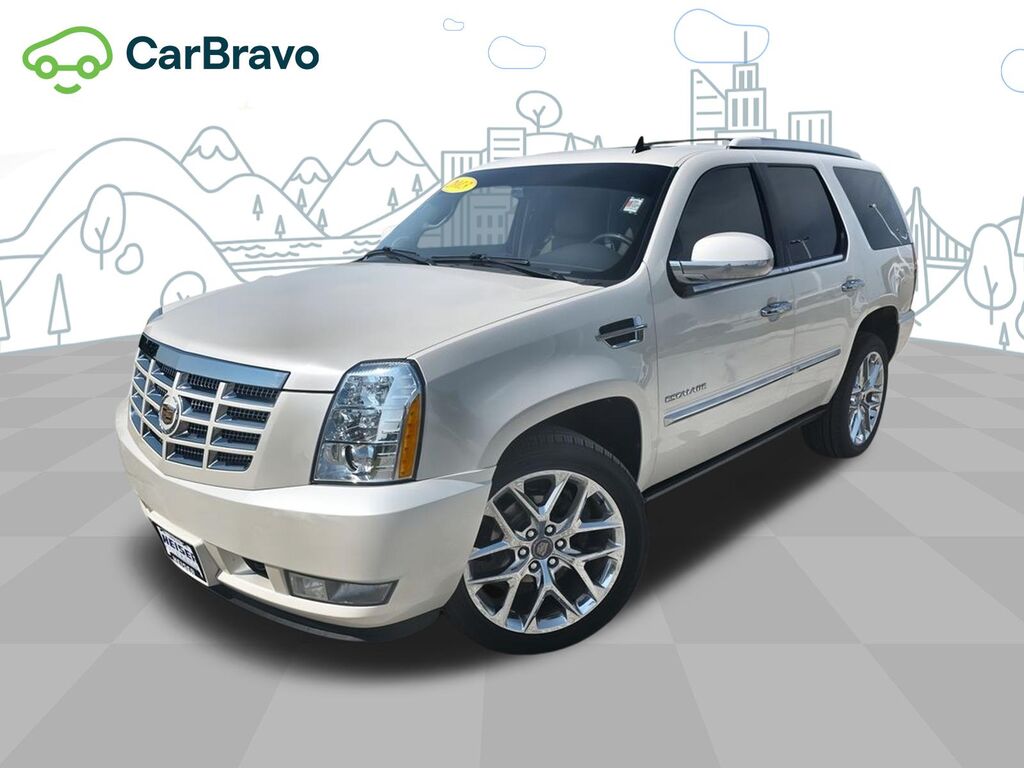 2013 Cadillac Escalade Luxury — photo 1 of 7