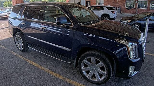 2019 Cadillac Escalade Luxury